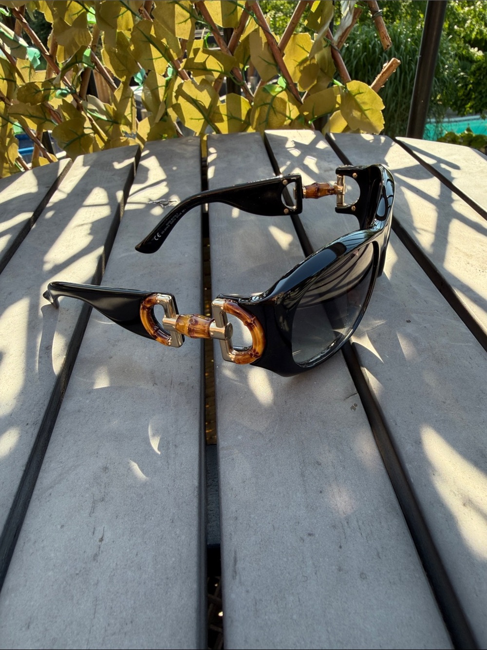 Authentic Gucci Black Sunglasses with Tortoiseshell Link Accents